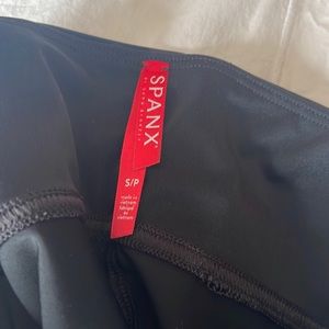 Spanx camo faux leather leggings only worn a couple of times
